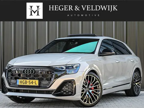 Audi Q8 60 TFSI e quattro Pro Line S Competition | Advanced onderstel | Audi exclusive color  | B&O 