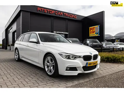 BMW 3-serie Touring 320i Centennial High Executive, NL Auto, M-Sport, Leder, CarPlay, Navi