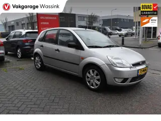 Ford Fiesta 1.6-16V Ghia Automaat Airco meeneem voordeel prijs 1500,-