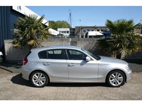 BMW 1-serie 120i High Executive