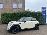 MINI Mini 1.6 Cooper Pepper Climate C, Elec.Pakket, Lmv!!!! ZATERDAG 07-02 ZIJN WIJ GEOPEND VAN 10:0