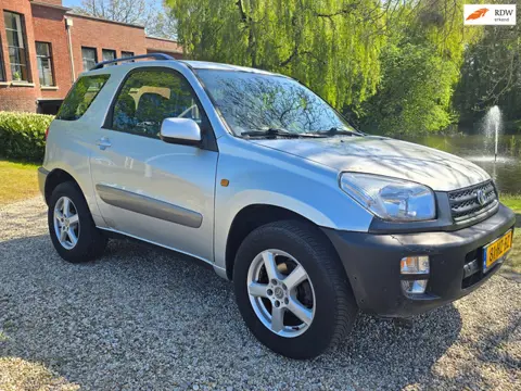 Toyota RAV4 1.8-16V VVT-i Luna EXPORT
