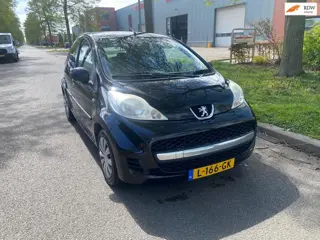 Peugeot 107 1.0-12V Sublime 5 DRS AIRCO 83000 KM