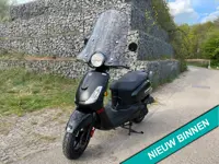 SYM Fiddle 2 Sport Mat Zwart Windscherm SMOKE BETAAL met in3