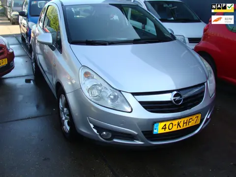 Opel Corsa 1.2-16V Edition st bekr airco elek pak nap apk