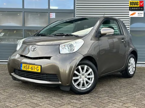Toyota IQ 1.0 VVTi Aspiration Pearl | Airco | Electr. ramen | Nieuwe APK