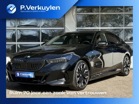 BMW 5-serie 530e M SPORT PRO | STOELVENTILATIE | PANORAMA | HARMAN KARDON | COMFORTPACK | 21 INCH |