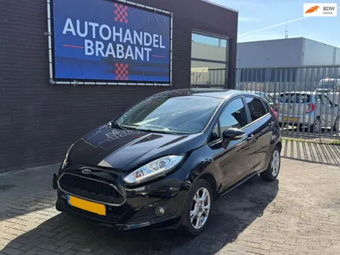 Ford Fiesta 1.0 Style Ultimate LED * Navi * Compleet Kenteken * Rijdbare Schade
