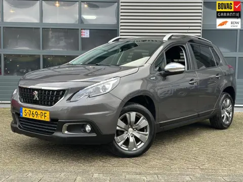 Peugeot 2008 1.2 PureTech Allure | Navi | CRUISECR | PDC