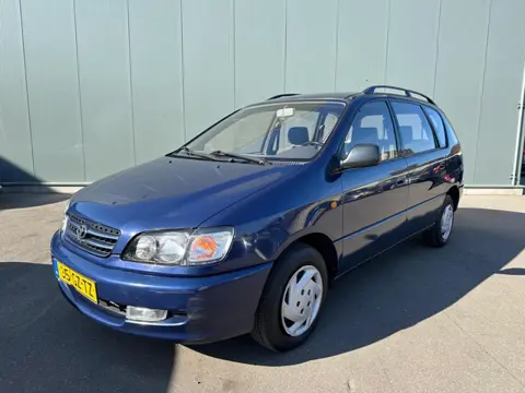 Toyota Picnic 2.0 Executive 7 PERSOONS | AIRCO ! (bj 2001)