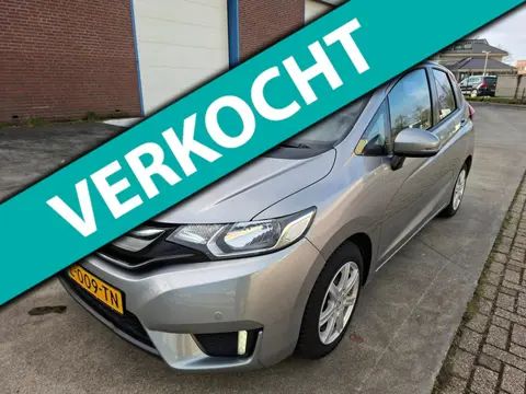 Honda Jazz 1.3 i-VTEC Comfort pas gr beurt gehad rkn.aanwezich