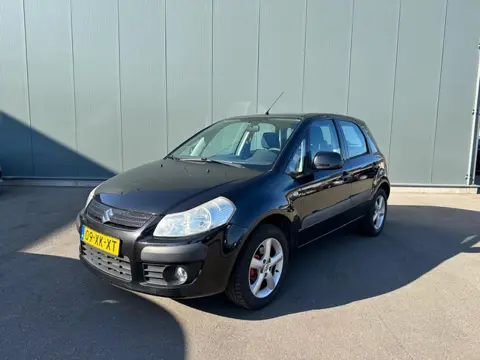 Suzuki SX4 1.6 Exclusive CLIMA AIRCO | TREKHAAK | NAP !