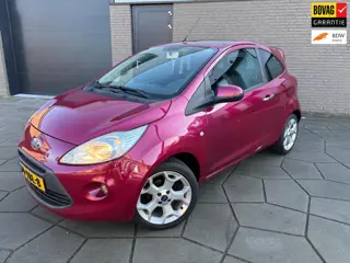 Ford Ka 1.2 Titanium X start/stop| speciale kleur en veel acc. | erg sportief