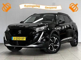 Peugeot e-2008 EV Allure 50 kWh/ Virtual Cockpit/ 17'' LMV/ Camera/ Keyless/ Apple + Android/ Voorru