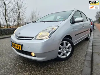 Toyota Prius 1.5 VVT-i Tech Edition GARANTIE