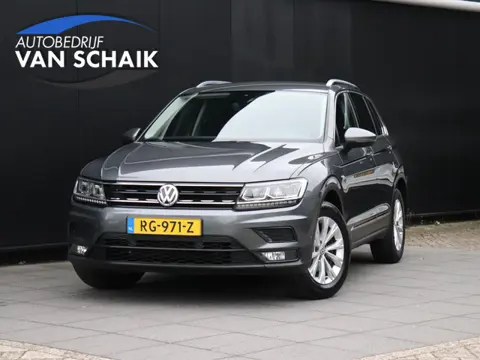 Volkswagen Tiguan 1.4 TSI ACT Comfortline Business | TREKHAAK | CAMERA | APPLE CARPLAY | NAVI | CRUI