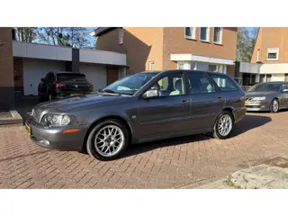 Volvo V40 1.8 Europa Prestige I ECC I Crs ctrl I Volledig Volvo onderhoude