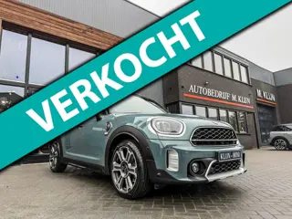 Mini Mini Countryman Cooper S E ALL4 MINI Yours 220pk Sage Green/Pano/Hk/Camera/Btw/Bomvol