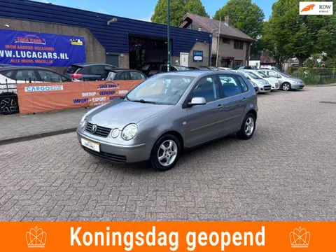Volkswagen Polo 1.4-16V Turijn AIRCO + NIEUWE APK!