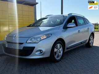 Renault Megane 1.5 dCi BJ 2010 Navigatie Pdc Airco Nette auto