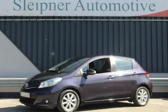 TOYOTA YARIS 1.0 VVT-i Tendance/ Airco/ Nette Auto /Weinig Kilometers!! 