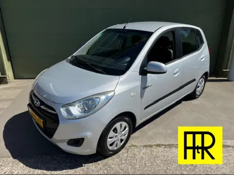 HYUNDAI I10 1.0i Drive Cool Blue Drive 