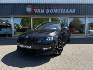 SKODA OCTAVIA Combi 1.5 TSI  Greentech Sport Business - Automaat NL Auto Navi Apple Carply Android Auto Camera 