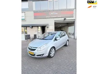 Opel Corsa 1.4-16V Cosmo