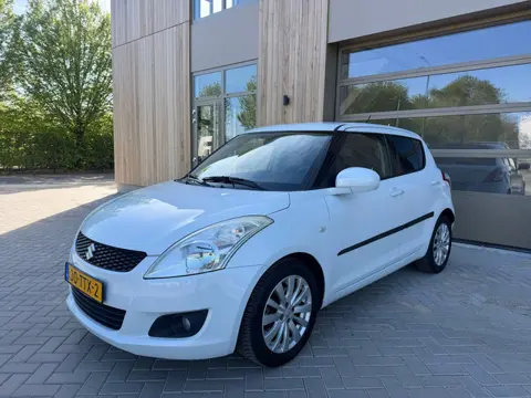 Suzuki Swift 1.2 Exclusive EASSS