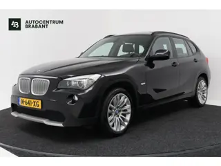 BMW X1 XDrive28i Executive (PANORAMADAK, STOELVERWARMING, PARKEERSENSOREN, SPORTSTOELEN, XENON)