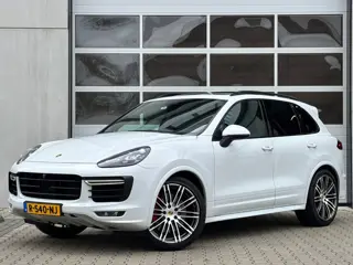 Porsche Cayenne 3.6 GTS Carbon Carplay Trekhk. 21inch Pano
