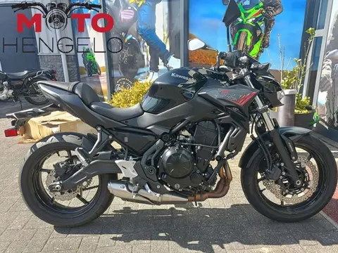 Kawasaki Z650 ABS (bj 2021)