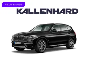 BMW X3 sDrive20i xLine - Pano - Trekhaak - Head-Up - Camera - Hifi
