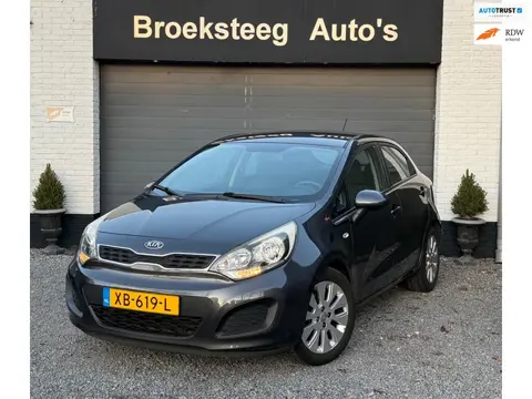 Kia Rio 1.2 CVVT Airco/5drs/USB/Zeernetjes