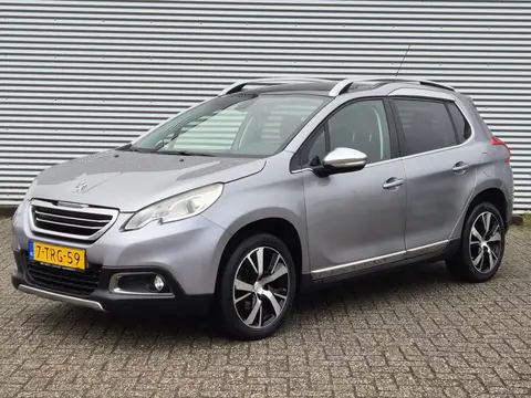 Peugeot 2008 1.6 VTi Féline Pano Navi Leder Trekhaak