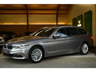 BMW 5-serie Touring 530i Luxury Line Individual - Bowers & Wilkins - ACC - Nappaleder - Keyless - HU