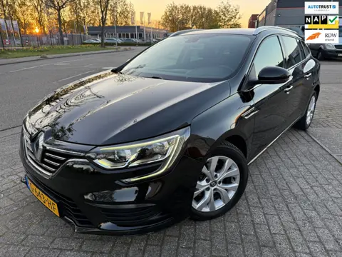 Renault Mégane Estate 1.3 TCe LIMITED 2019 NAVI VOL-LED CARPLAY NAP CLIMA