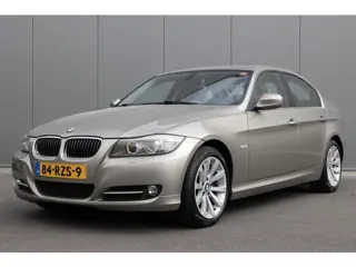 BMW 3 Serie 335i | NL-AUTO | NIEUWSTAAT | SCHUIFDAK | LEDER | HISTORIE AANWEZIG | NAP