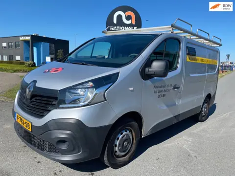 Renault Trafic | 2015 | 1.6 dCi T27 L1H1 Comfort | Top bus | APK