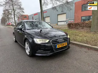 Audi A3 Sportback 1.6 TDI ultra Edition 1e eigenaar
