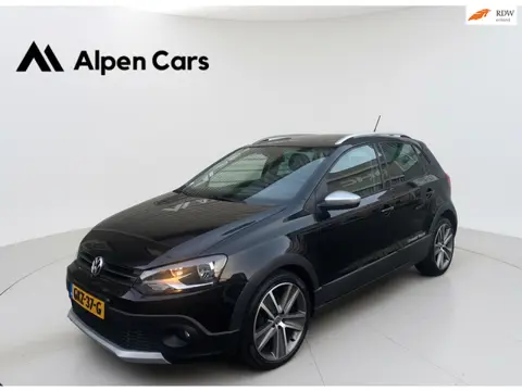 Volkswagen POLO 1.2 TSI Cross Airco / Stoel verwarming / Trekhaak / APK 04-2027