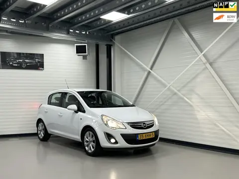Opel Corsa 1.2-16V Anniversary Parkeersensoren/CruiseC/Leder/Elektrisch-pakket/LMV