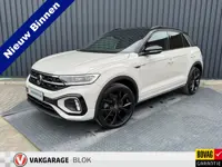 Volkswagen T-Roc 1.5 TSI R-Line Business | Trekhaak afnb. | Panodak | Keyless | Side Assist | Elk. A