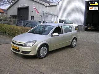 Opel Astra 1.6 Enjoy nap pas airco nieuwe apk