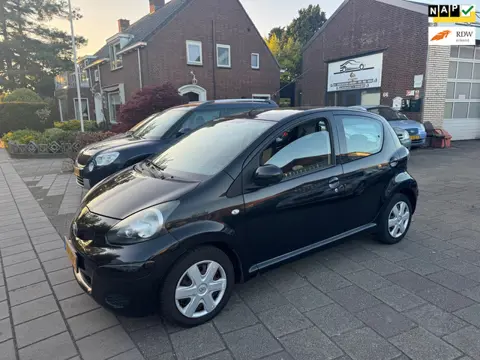 Toyota Aygo 1.0-12V Comfort | Zeer goed onderhouden!