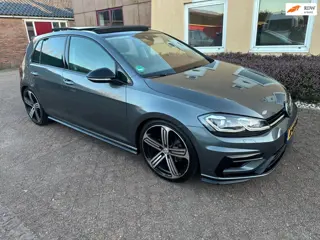 Volkswagen Golf 1.5 TSI Highline PANO CAMERA NAVI R-LINE UITV