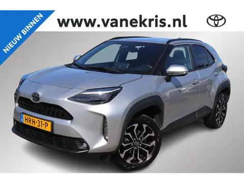 Toyota Yaris Cross 1.5 Hybrid 115 First Edition, Comfort pack, Stoel & Stuur verwarming, BSM, Parkee