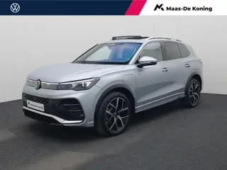 Volkswagen Tiguan 1.5eHybrid 200kW/272PK R-Line DSG · Panoramadak · Leder · Trekhaak · Garantie t/m 