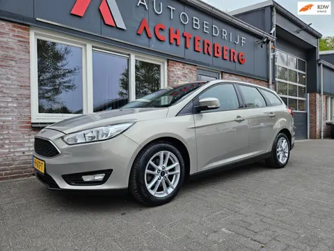 Ford Focus Wagon 1.0 Titanium Trekhaak! Nieuwe Distributieriem! Airco/Clima! Cruise Control! Nette A