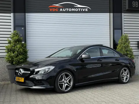 Mercedes-Benz CLA-Klasse 180 Pano | Trekhaak | Stoelverwarming | LED | Cruisecontrol | Volledig Onde